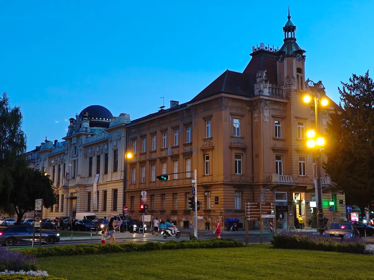 vanevropske zbirke